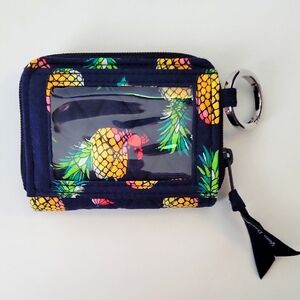 🍍🍍Vera Bradley Zip Around Wallet